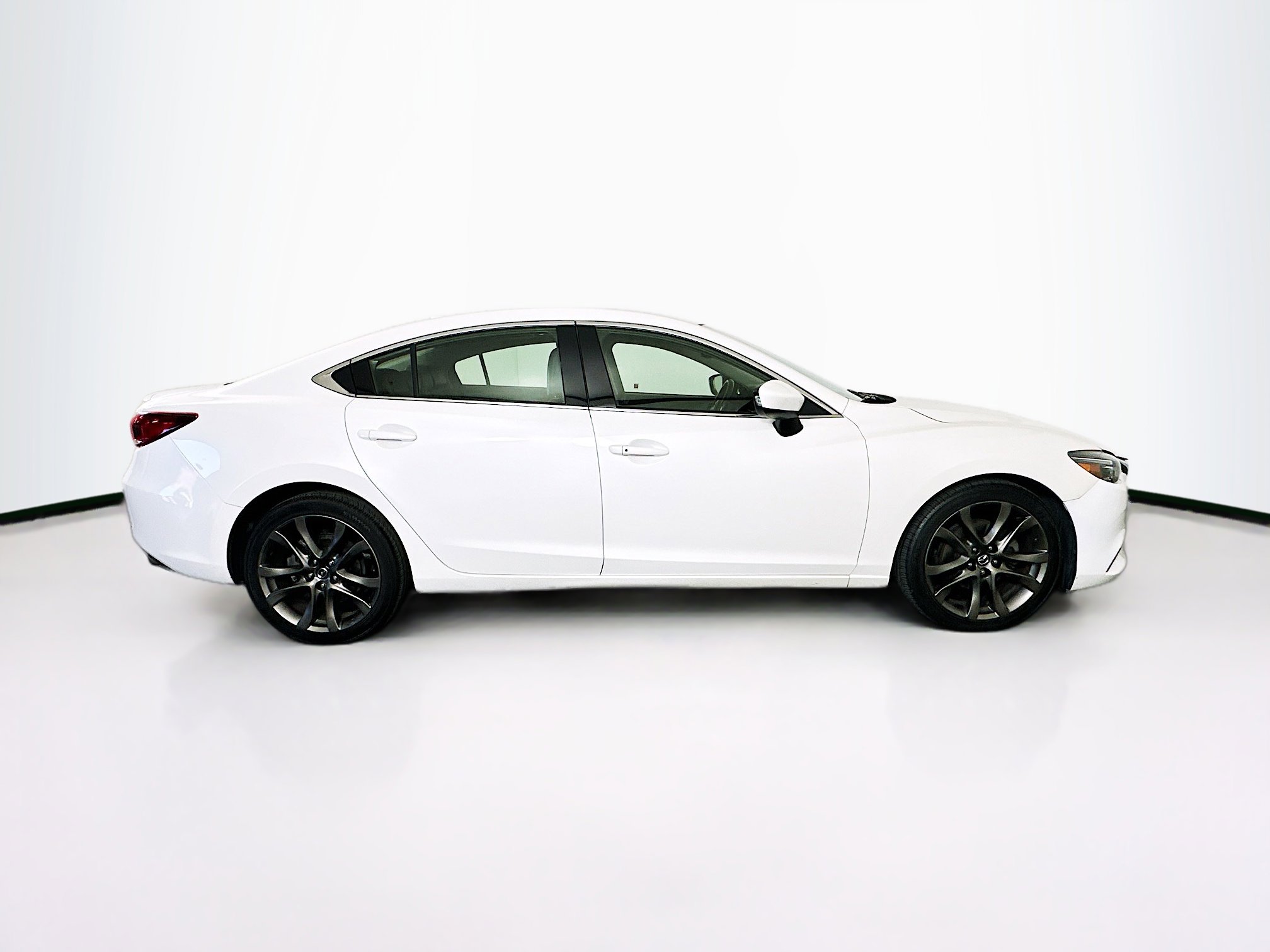 Used 2016 MAZDA MAZDA6 Grand Touring image 10