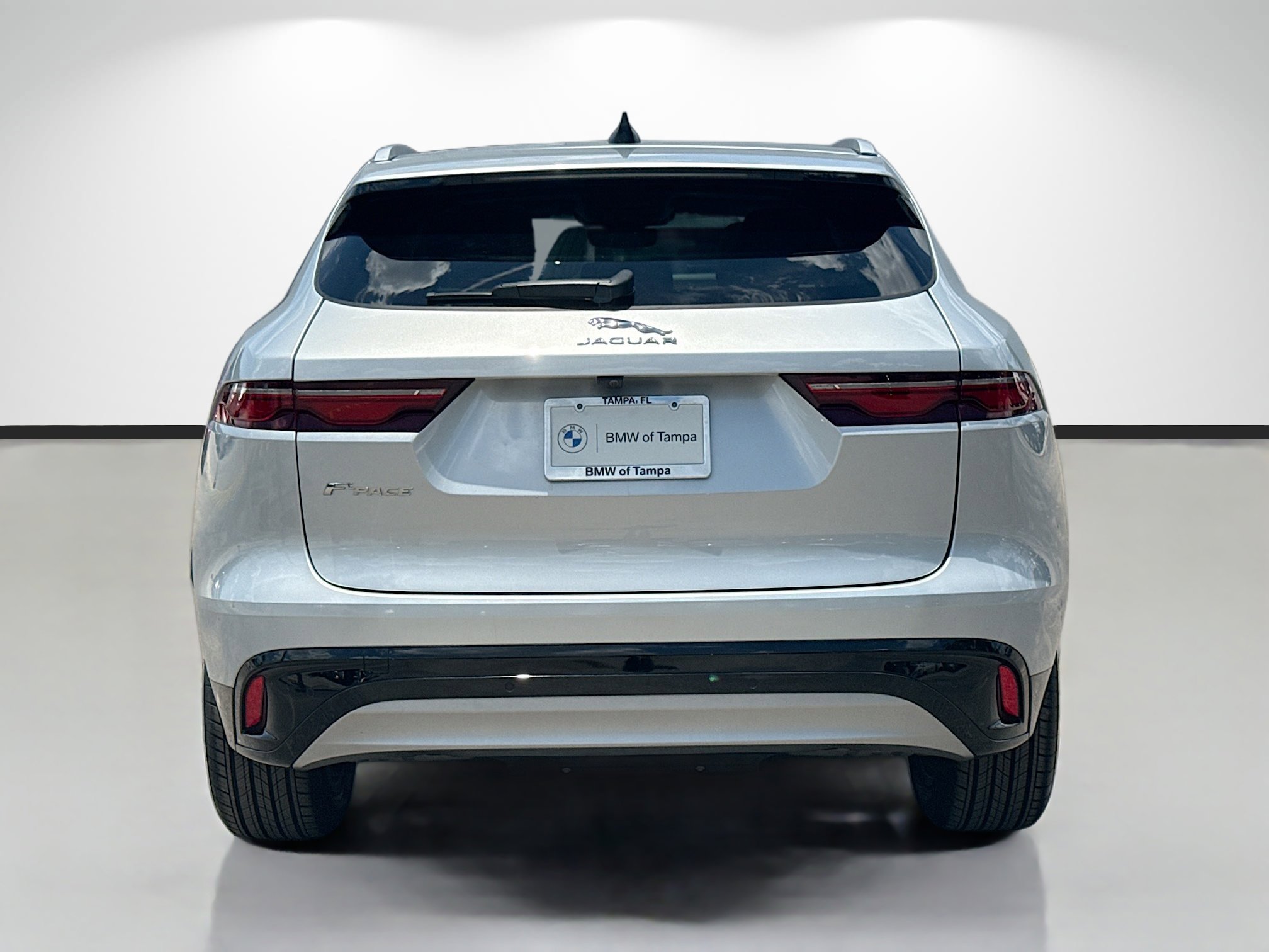 Used 2022 Jaguar F-PACE S AWD/4WD image 4