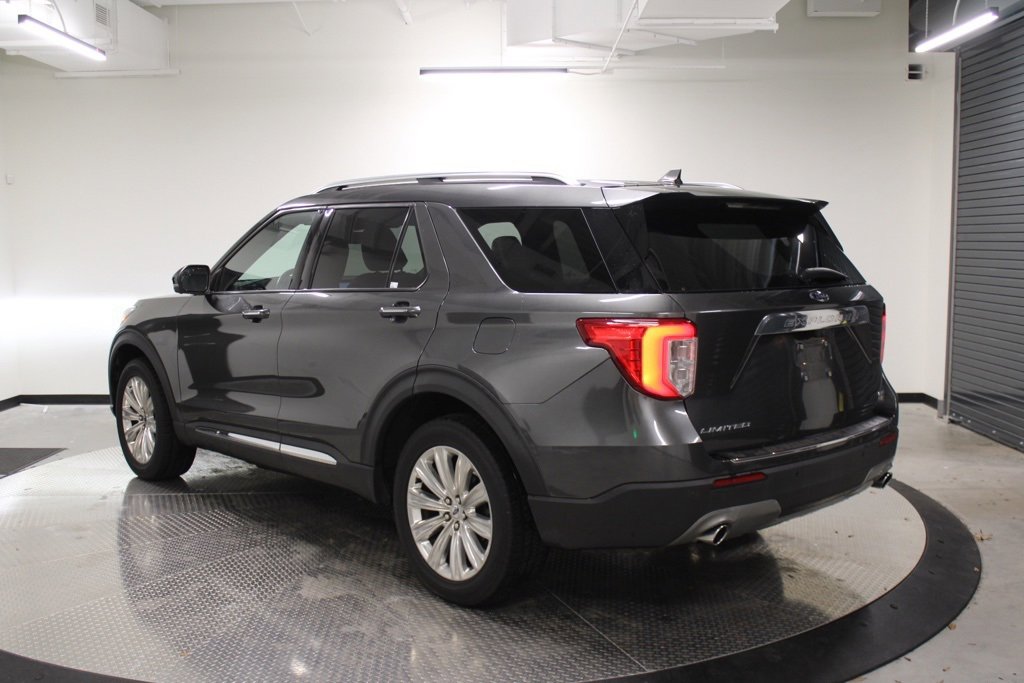 Used 2020 Ford Explorer Limited image 3
