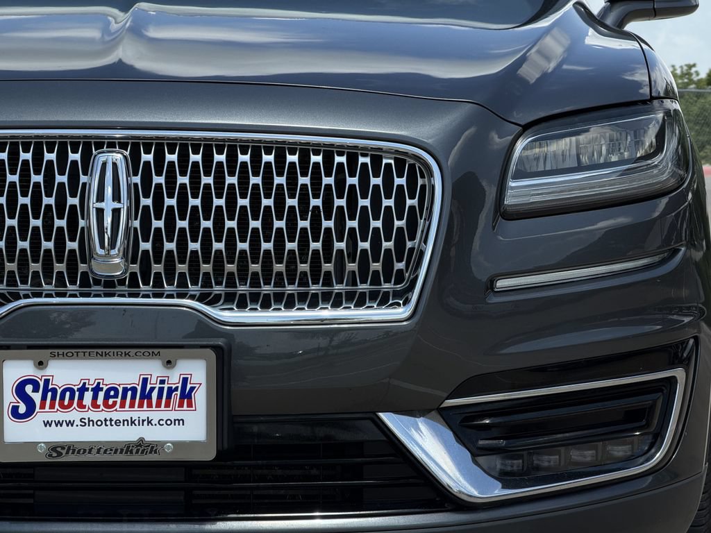 Used 2019 Lincoln Nautilus Select w/ Class II Trailer Tow Package AWD/4WD image 8