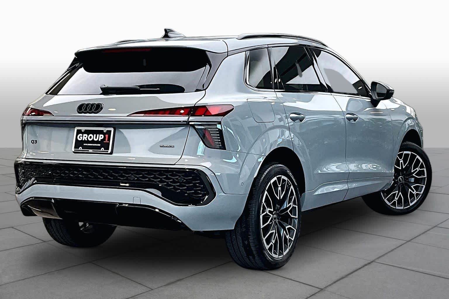 Used 2026 Audi Q3 quattro 2.0T AWD/4WD image 13