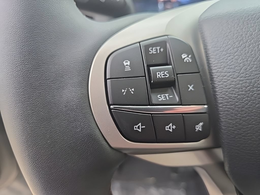 New 2026 Ford Explorer Active w/ Active Comfort Package AWD/4WD image 13
