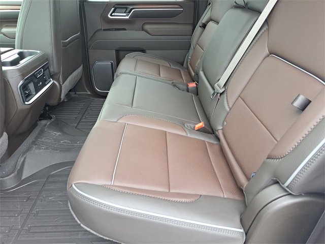 New 2026 GMC Sierra 2500 Denali w/ Denali Reserve Package image 8