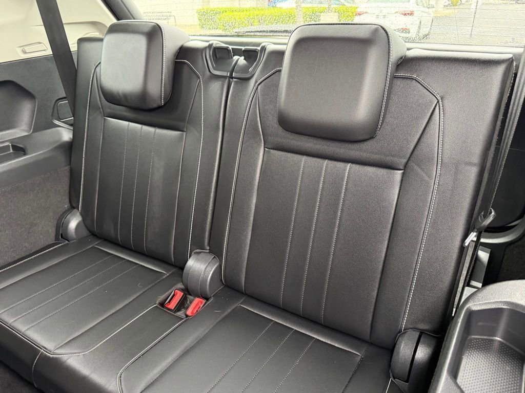 Used 2022 Volkswagen Tiguan SE FWD image 28