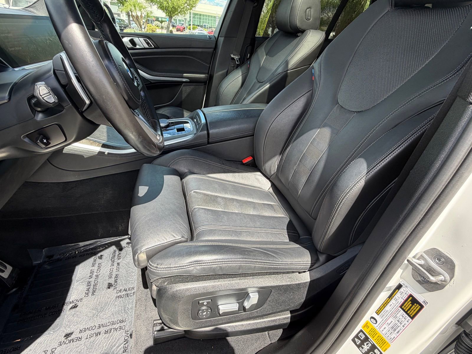 Certified 2022 BMW X5 xDrive40i w/ M Sport Package image 23