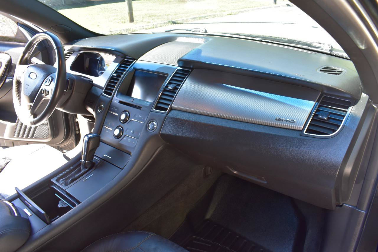 Used 2015 Ford Taurus SHO AWD/4WD image 22