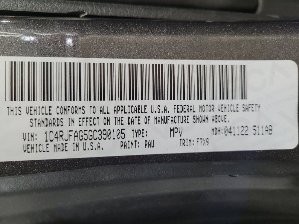 Used 2016 Jeep Grand Cherokee Laredo w/ Quick Order Package 23E image 33