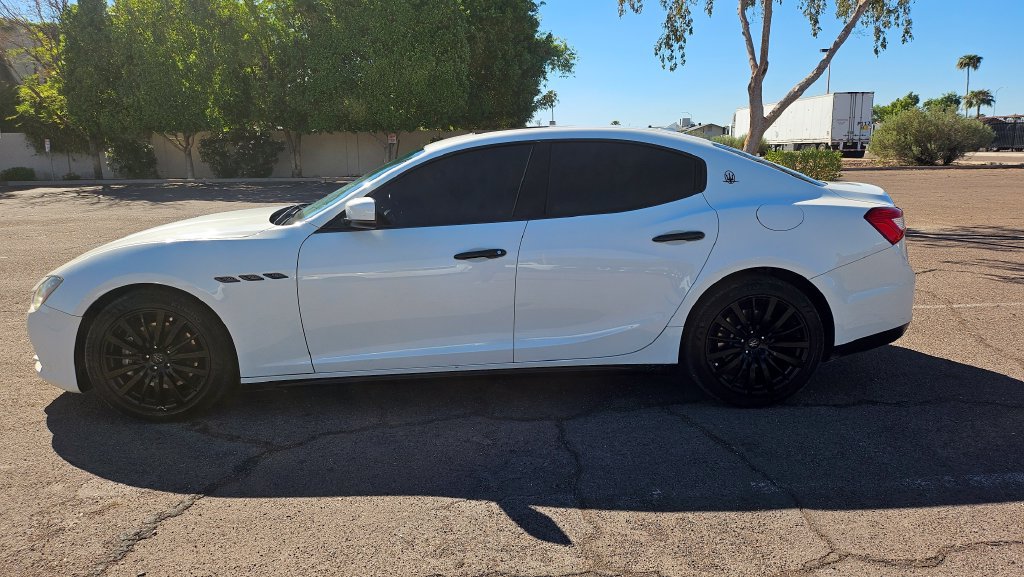 Used 2016 Maserati Ghibli RWD image 6