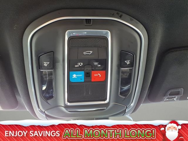 Used 2022 Jeep Grand Cherokee Altitude image 29