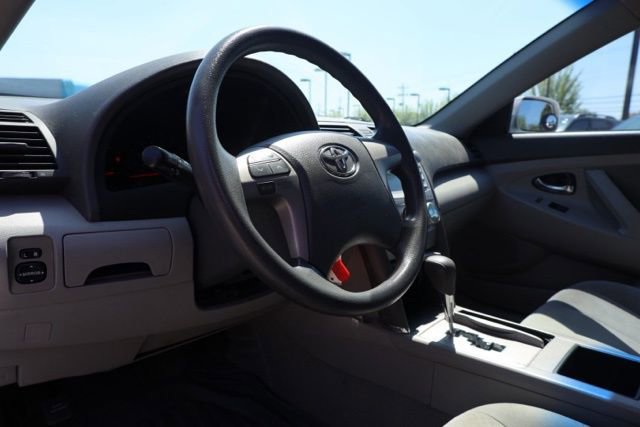 Used 2009 Toyota Camry LE image 8