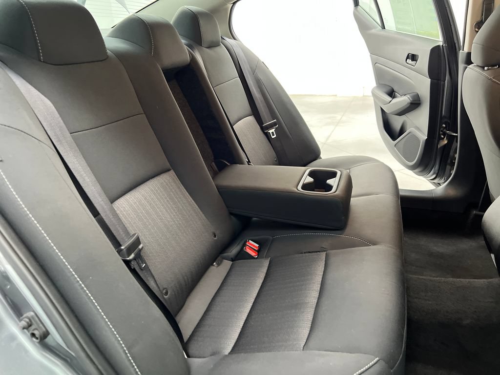 Used 2025 Nissan Altima 2.5 SV FWD image 20
