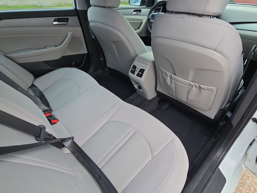 Used 2019 Hyundai Sonata SEL FWD image 11