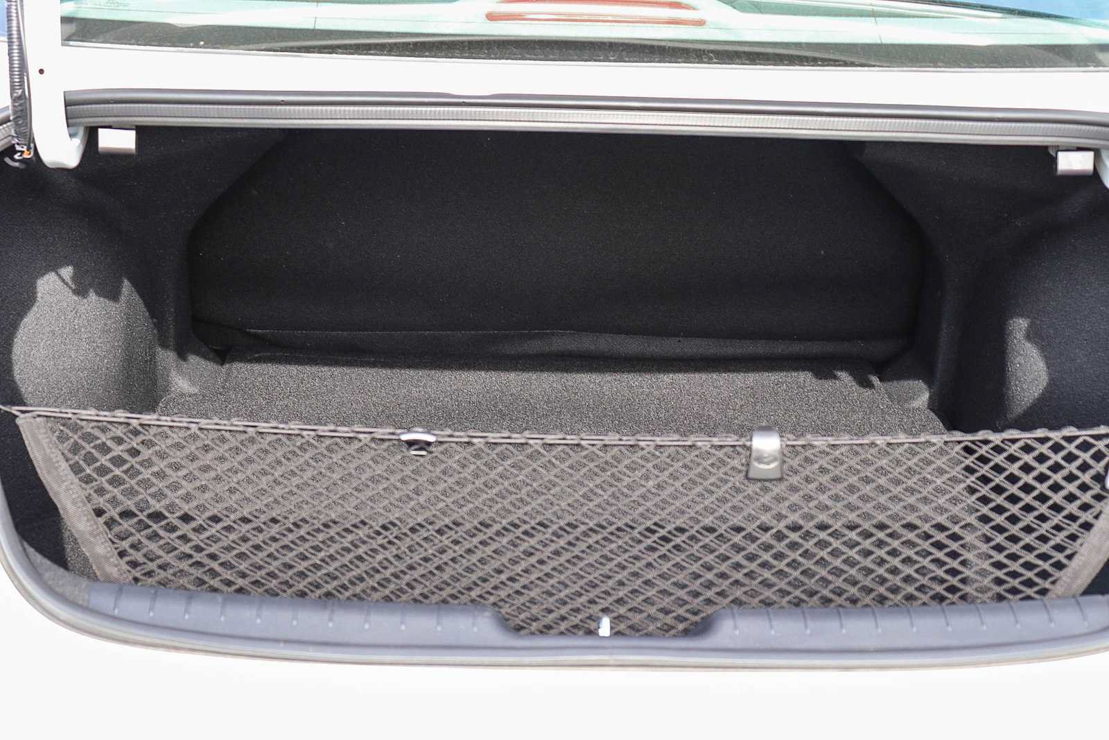 New 2026 Hyundai Elantra Hybrid FWD image 16
