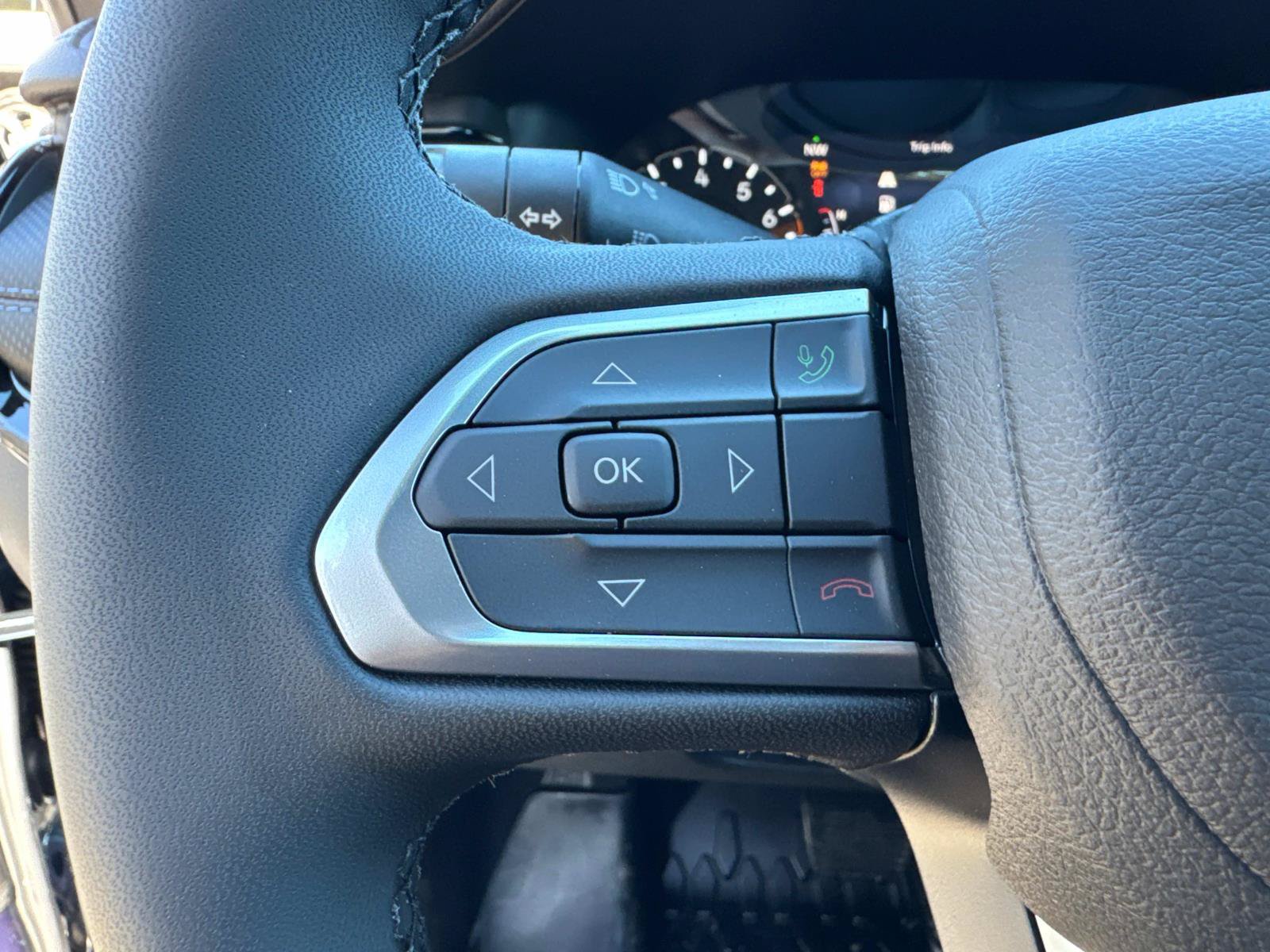 New 2026 Jeep Compass Latitude AWD/4WD image 29