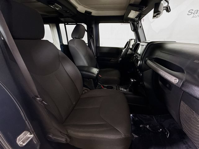 Used 2017 Jeep Wrangler Unlimited Sport w/ Quick Order Package 24S AWD/4WD image 23