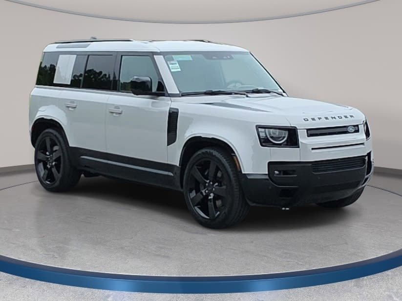 New 2026 Land Rover Defender 110 X-Dynamic SE AWD/4WD image 3