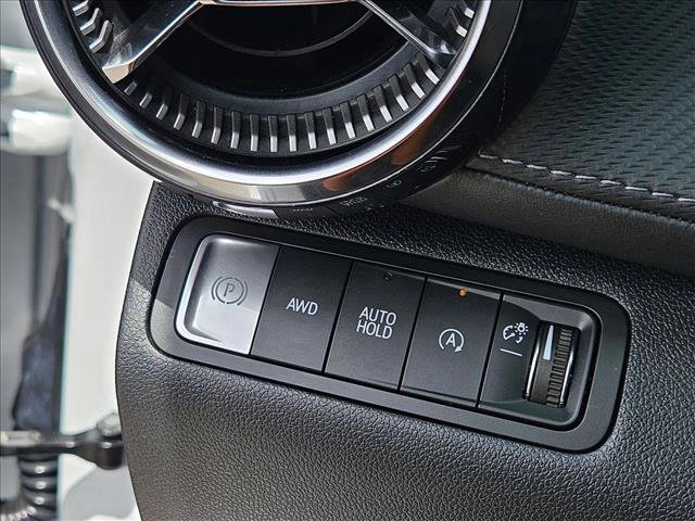 Used 2026 Chevrolet Equinox LT AWD/4WD image 12