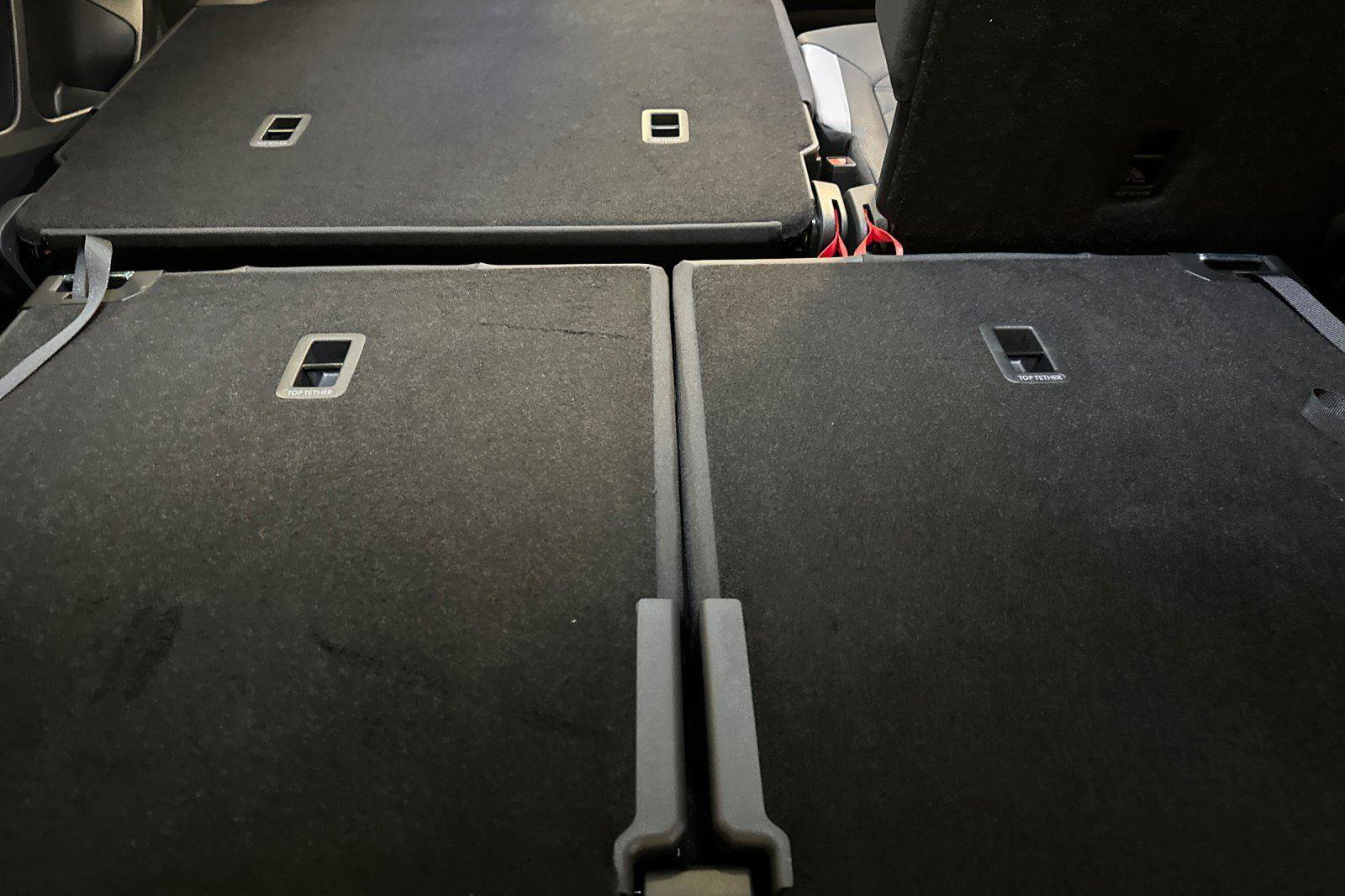 New 2025 Volkswagen Atlas Peak Edition SE image 14