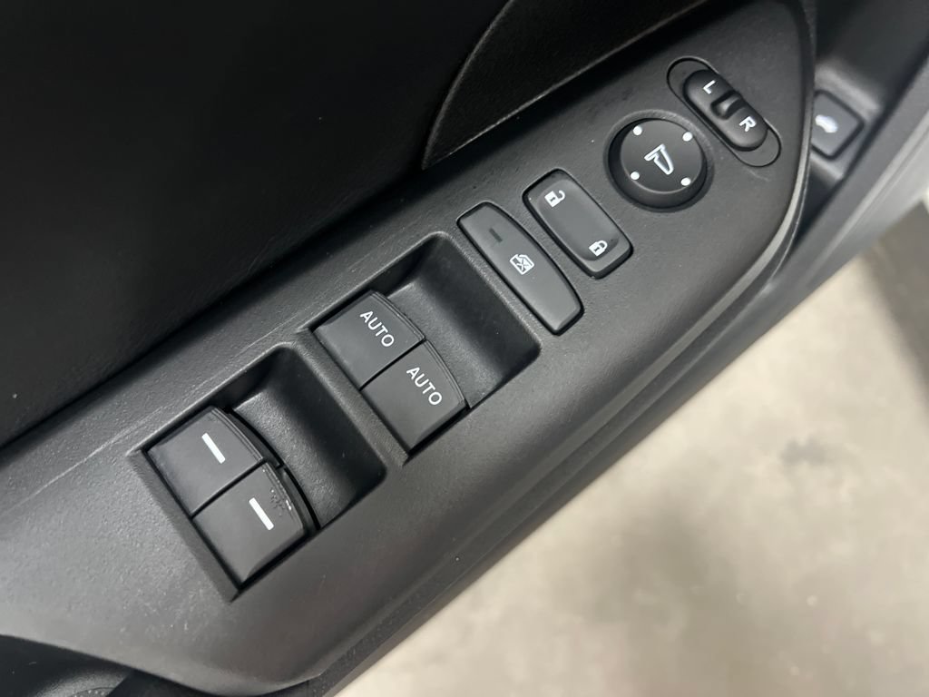 Used 2021 Honda Civic EX-L image 13