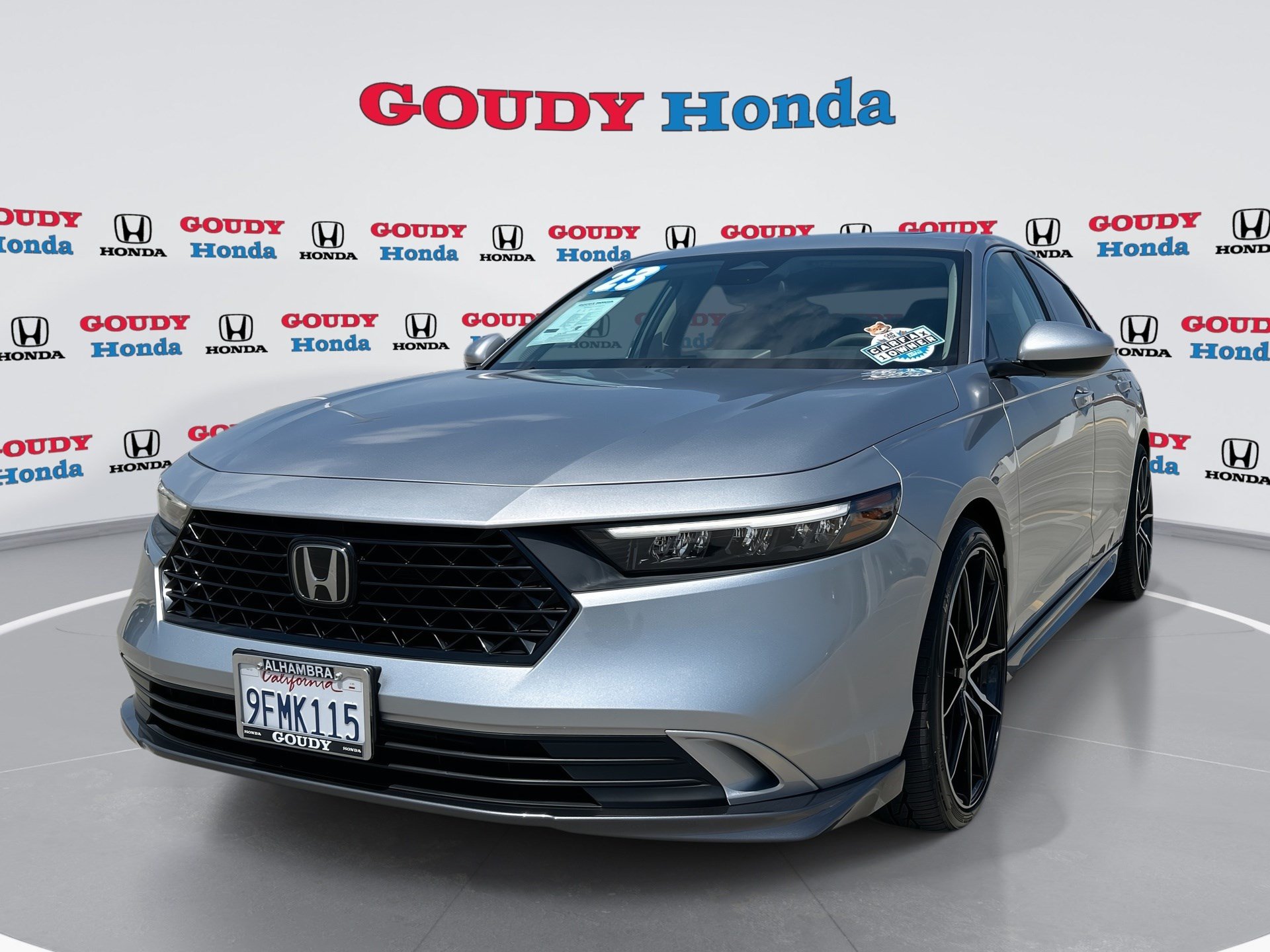 Used 2023 Honda Accord EX video 1