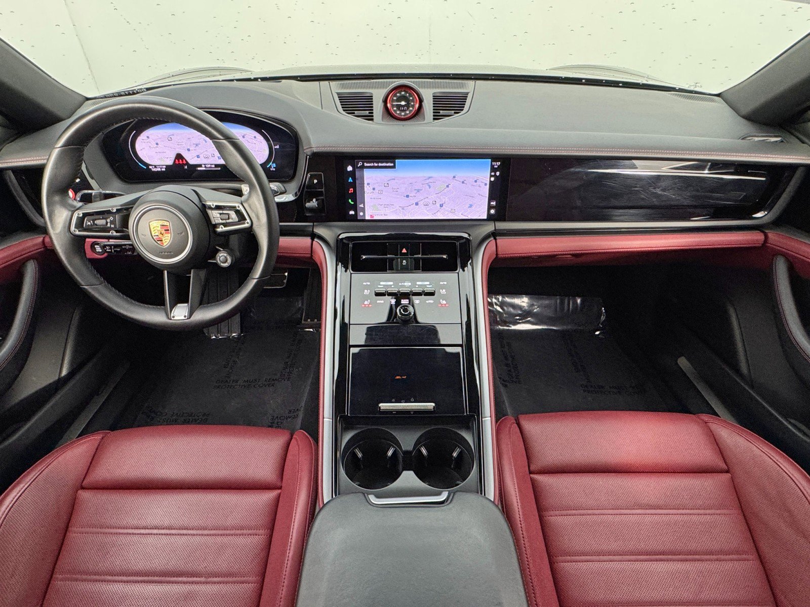 Used 2024 Porsche Panamera image 13