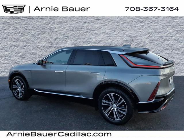 Certified 2024 Cadillac Lyriq Luxury image 9