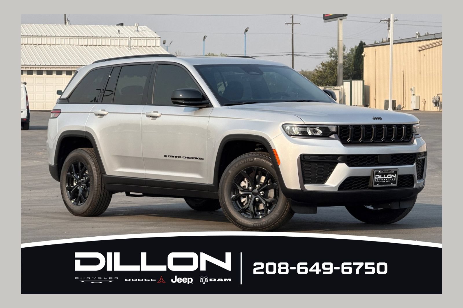 New 2026 Jeep Grand Cherokee Altitude AWD/4WD 360° Tour