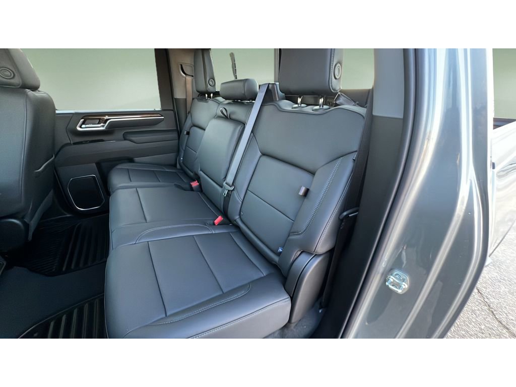 New 2026 Chevrolet Silverado 3500 LT w/ Trail Boss Package image 28