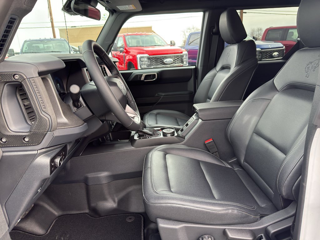 New 2025 Ford Bronco Badlands AWD/4WD image 10