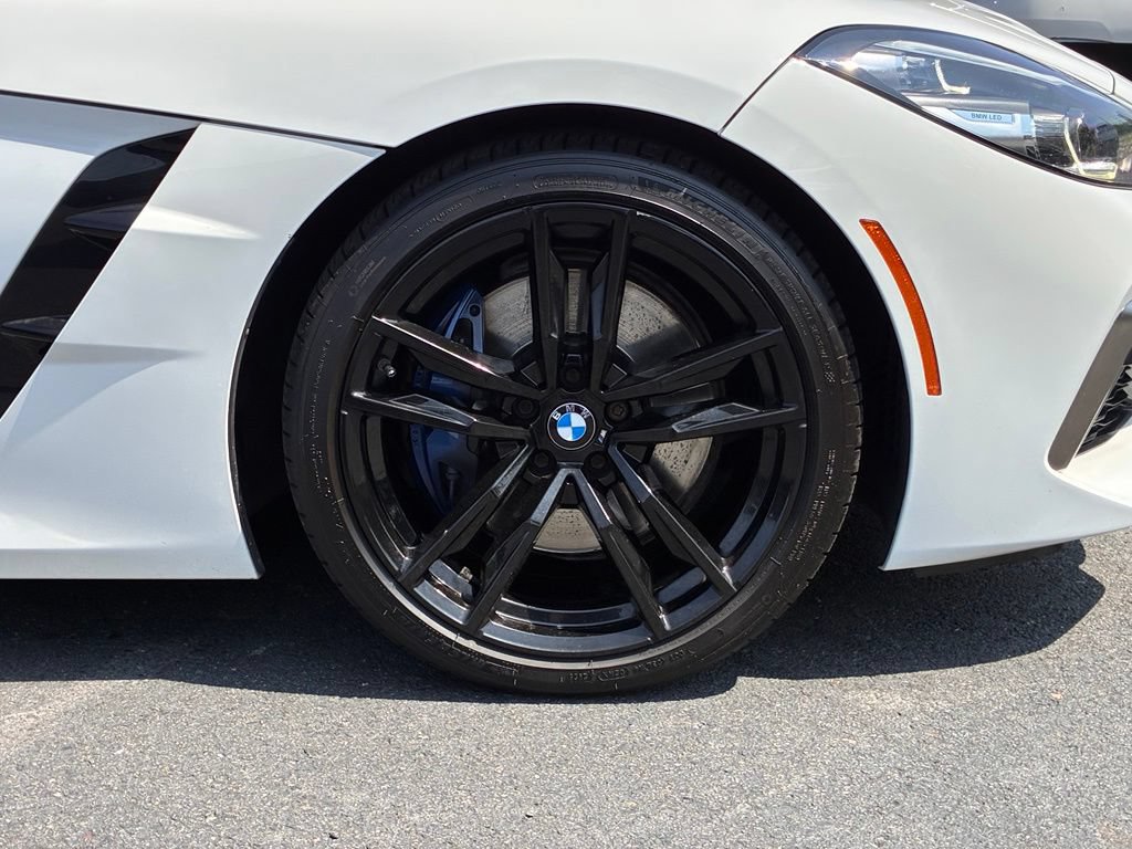 Used 2020 BMW Z4 M40i w/ Executive Package RWD image 52