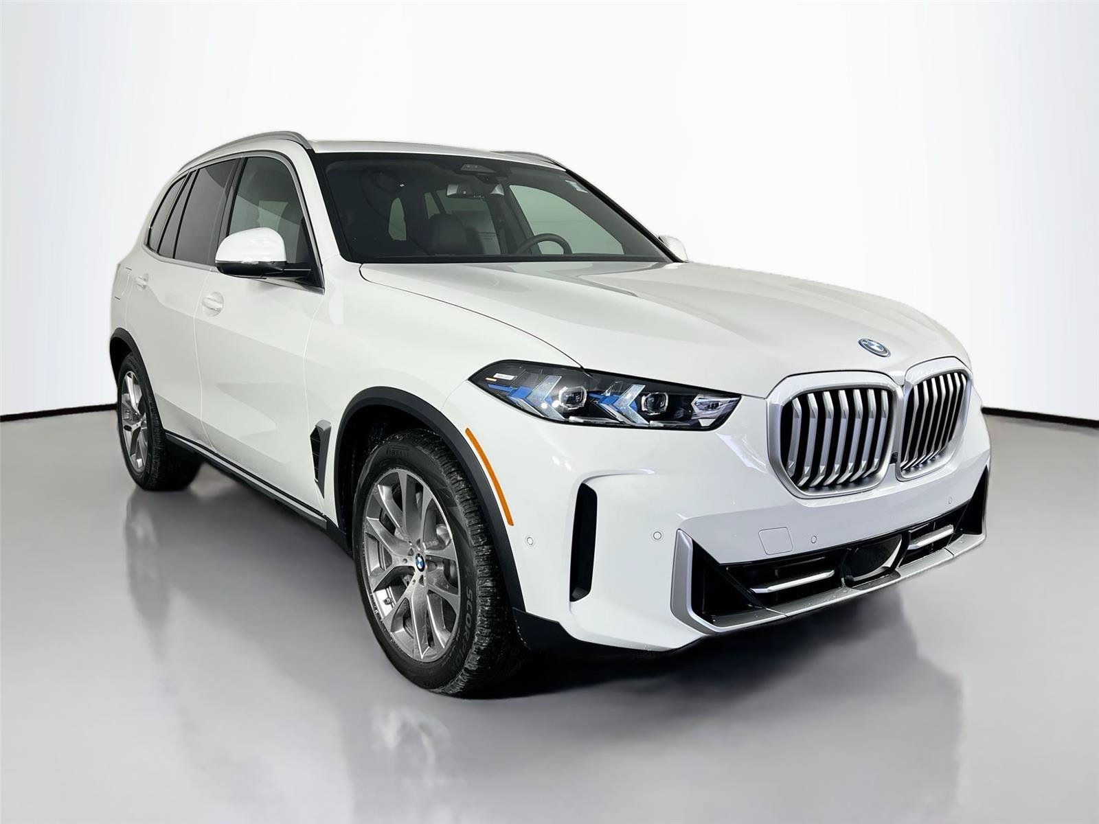 New 2026 BMW X5 xDrive50e AWD/4WD image 8