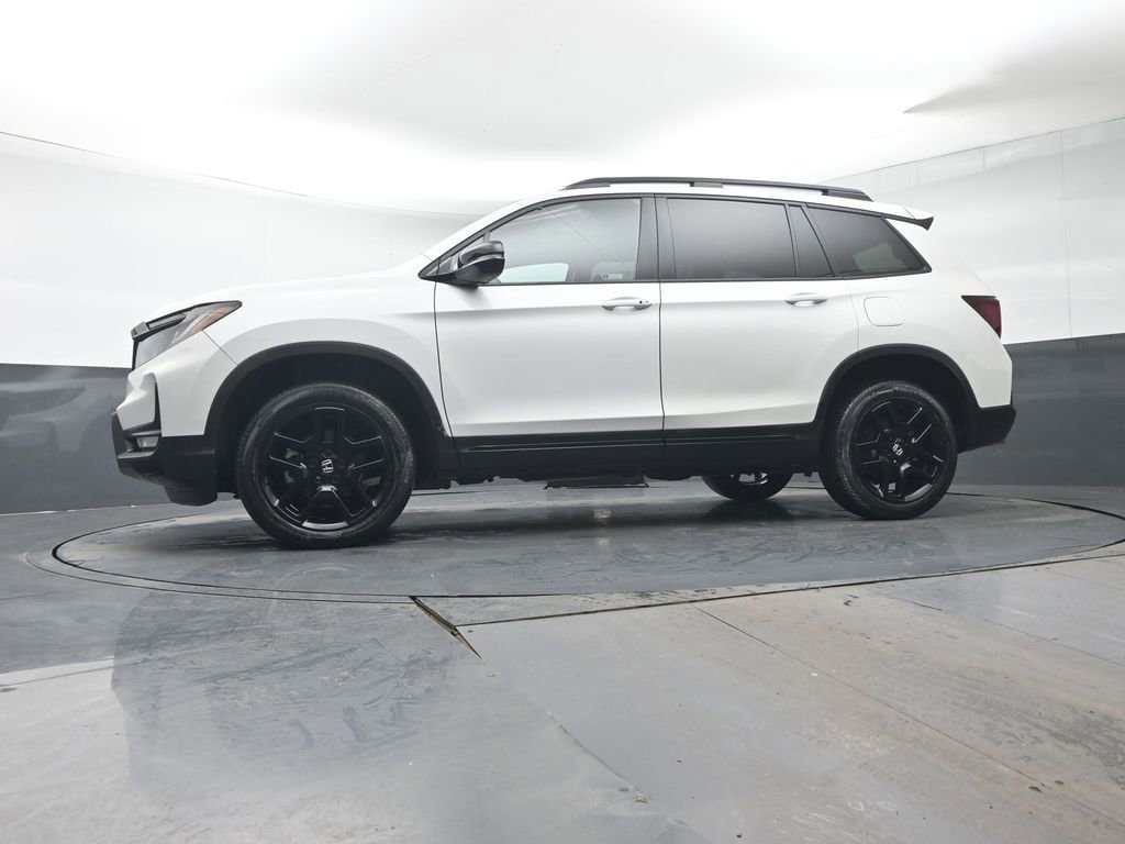 Used 2024 Honda Passport Black Edition image 30