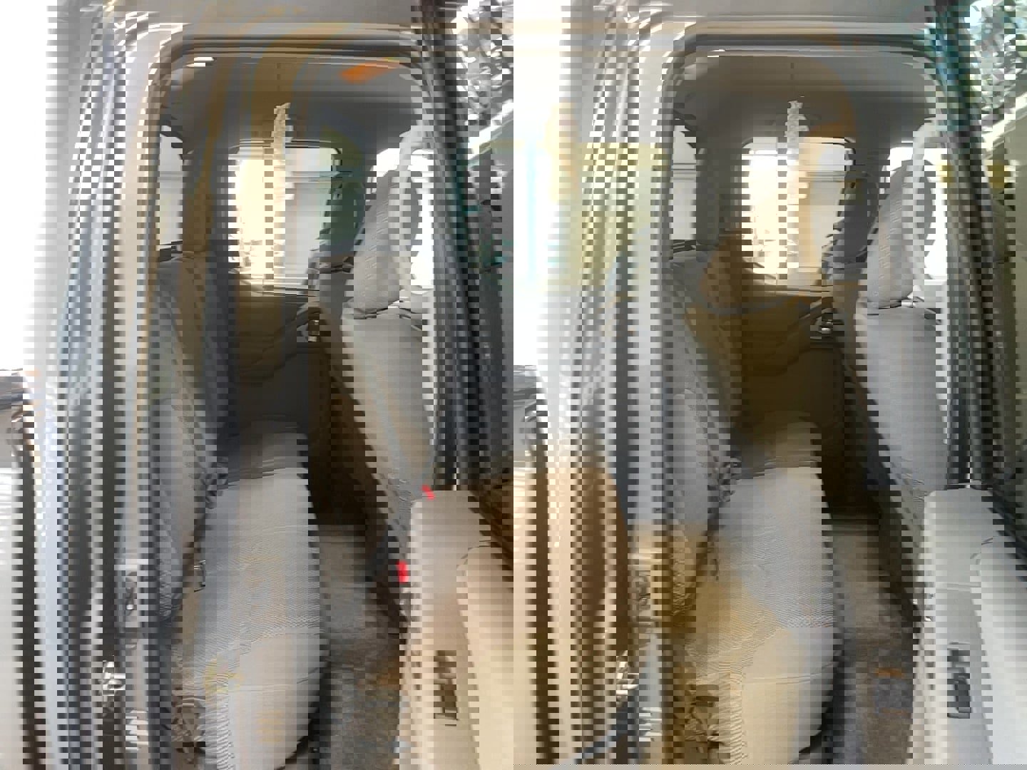 Used 2017 Nissan Frontier SV AWD/4WD image 18