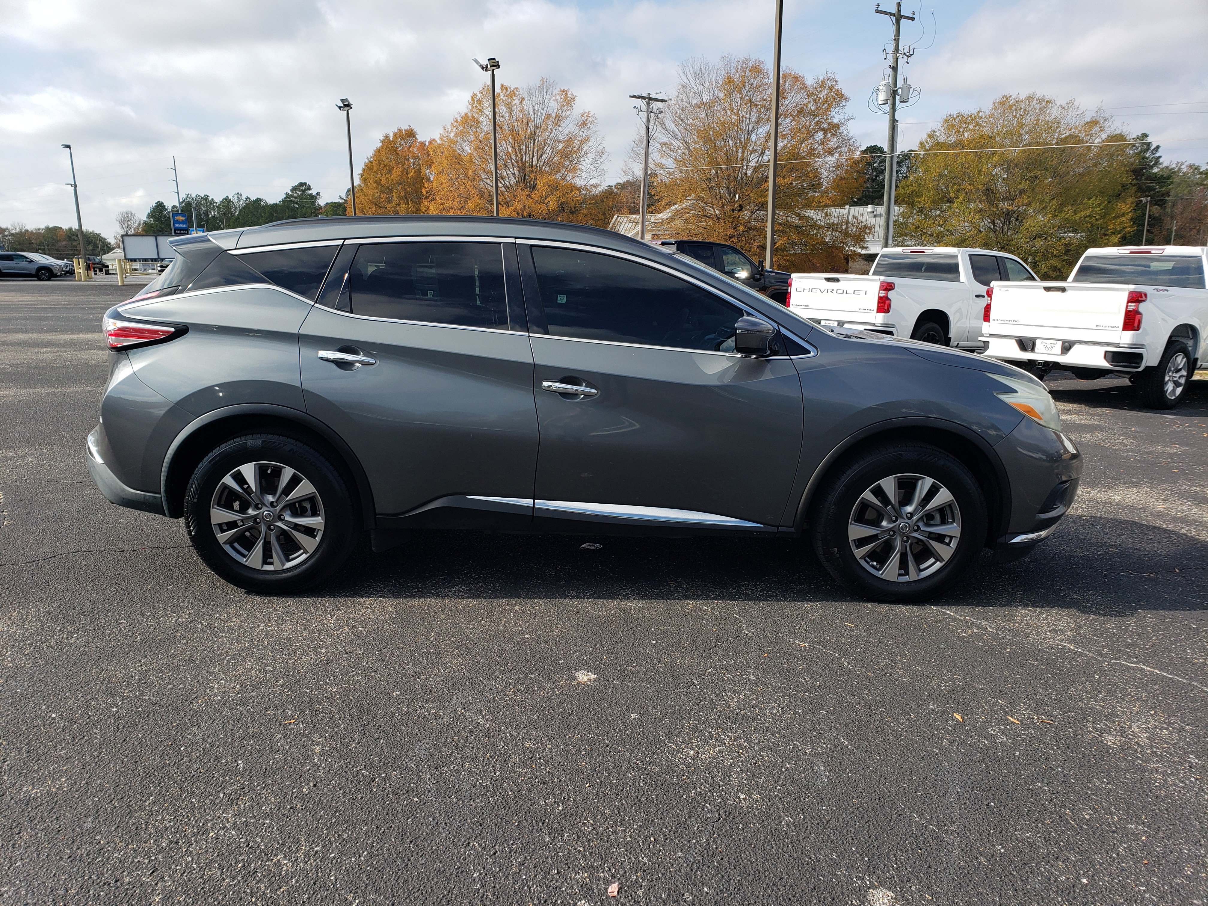 Used 2016 Nissan Murano SV image 5