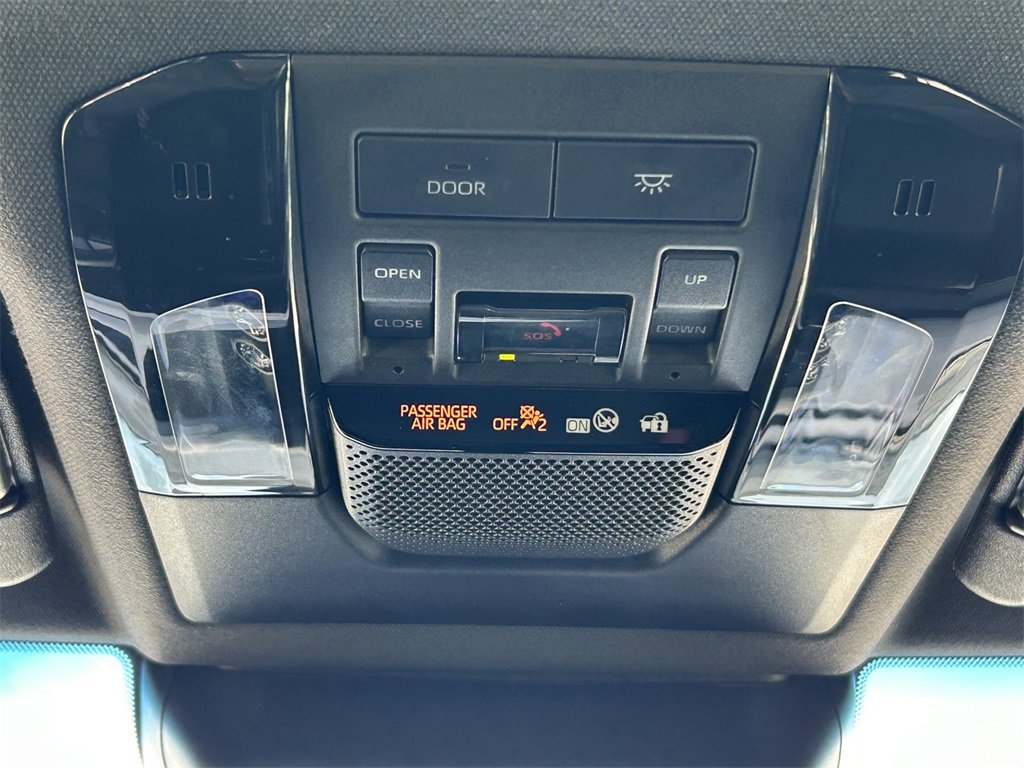 Used 2025 Toyota Land Cruiser image 19