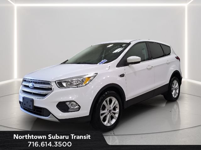 Used 2019 Ford Escape SE AWD/4WD image 1