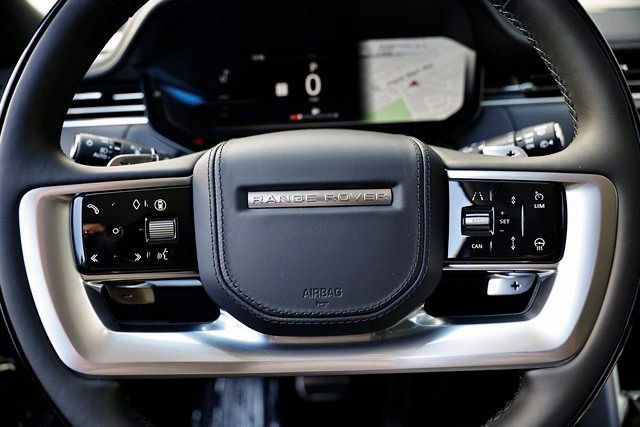 New 2025 Land Rover Range Rover Long Wheelbase SE AWD/4WD image 36