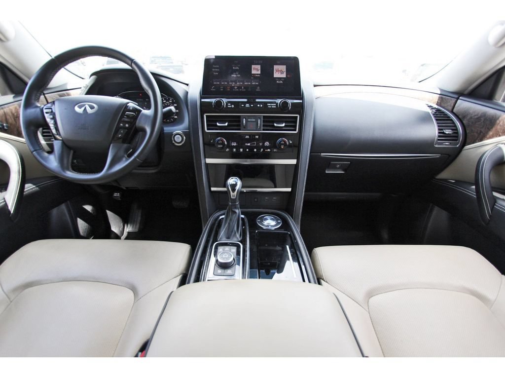 Used 2023 INFINITI QX80 Premium Select w/ All-Season Package RWD image 10