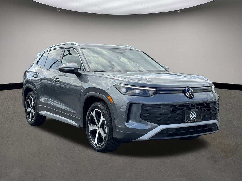 New 2025 Volkswagen Tiguan SE video 1