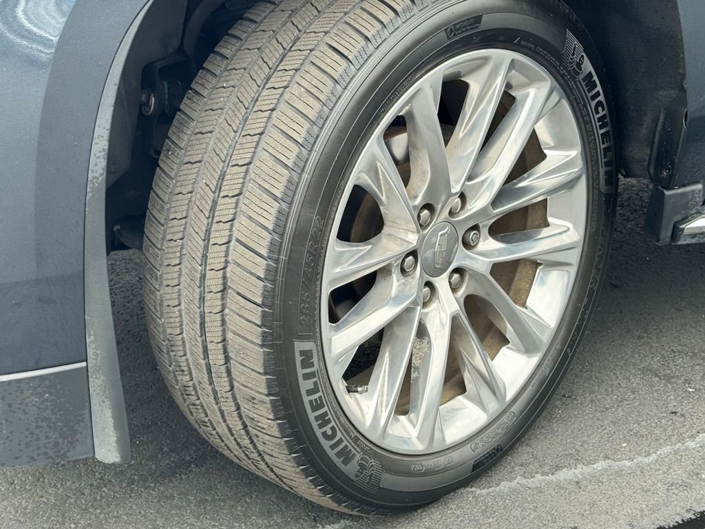 Used 2019 Cadillac Escalade Luxury AWD/4WD image 9