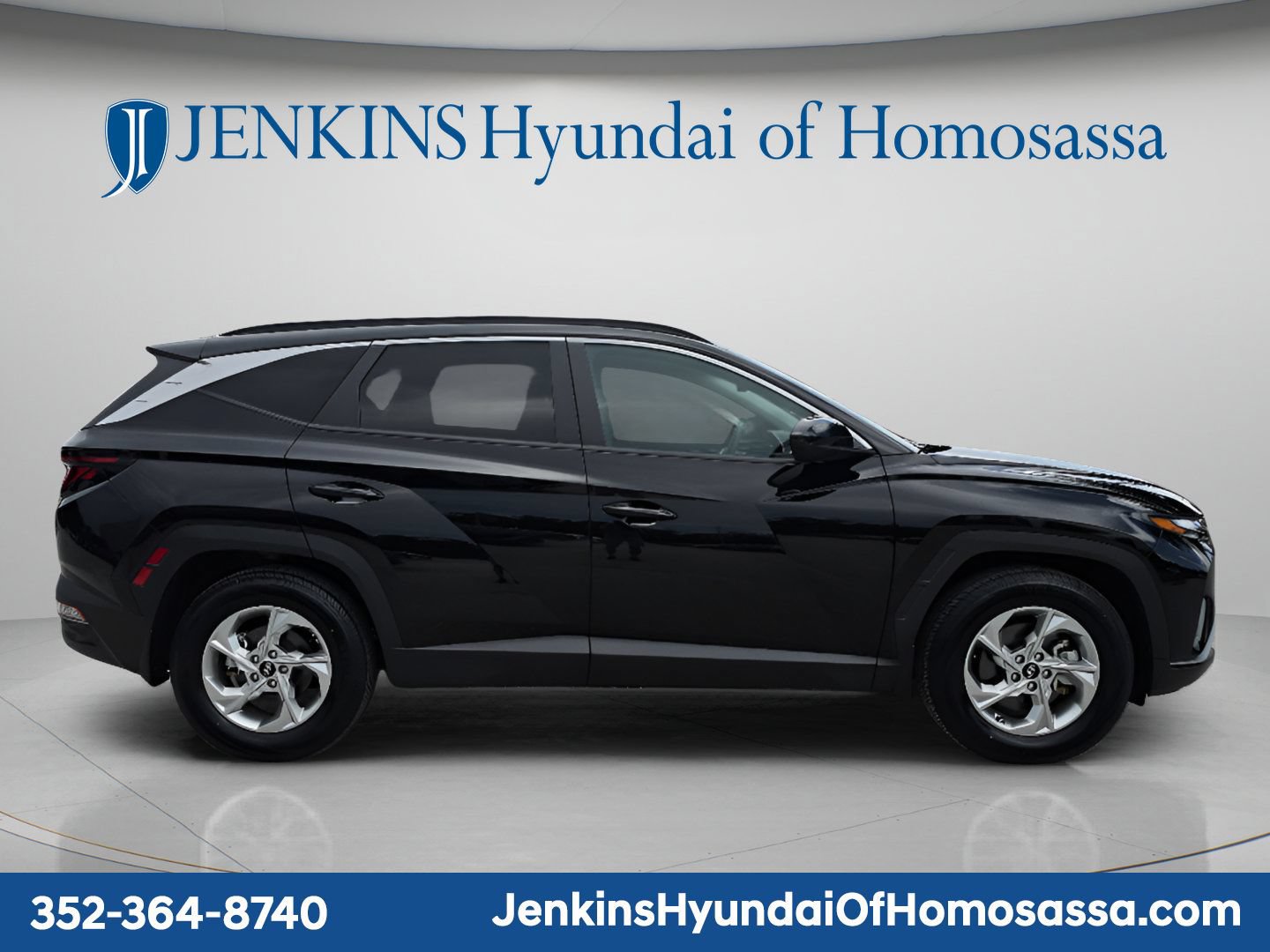 Used 2024 Hyundai Tucson SEL FWD image 2