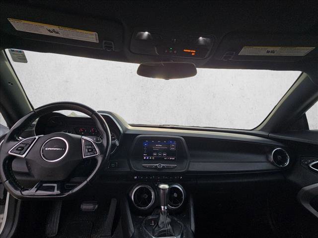 Used 2020 Chevrolet Camaro LT image 15