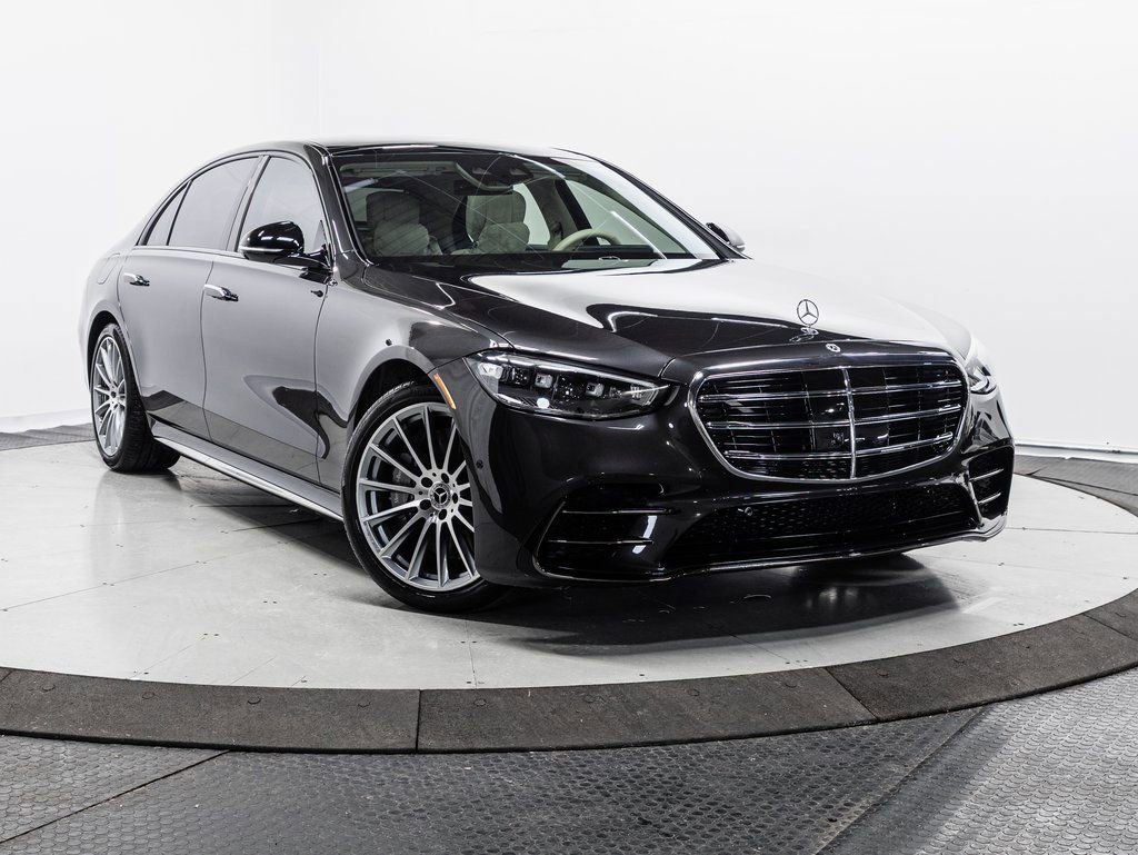 Used 2023 Mercedes-Benz S 580 4MATIC Sedan video 1