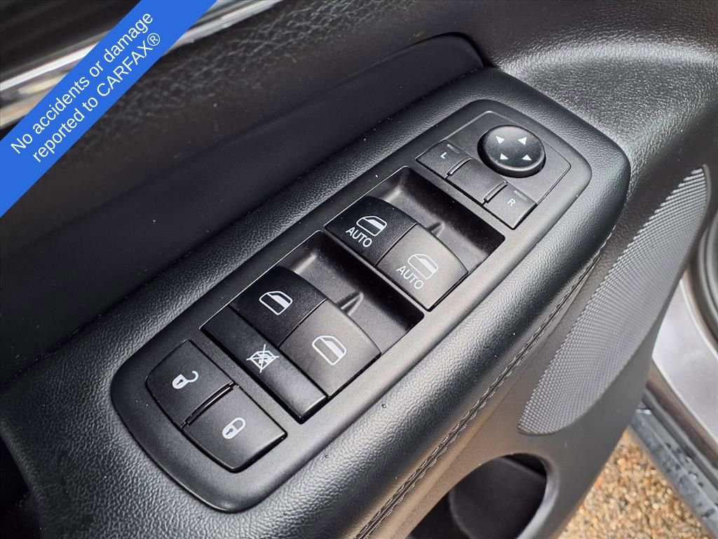 Used 2019 Jeep Grand Cherokee Limited w/ Trailer Tow Group IV image 16