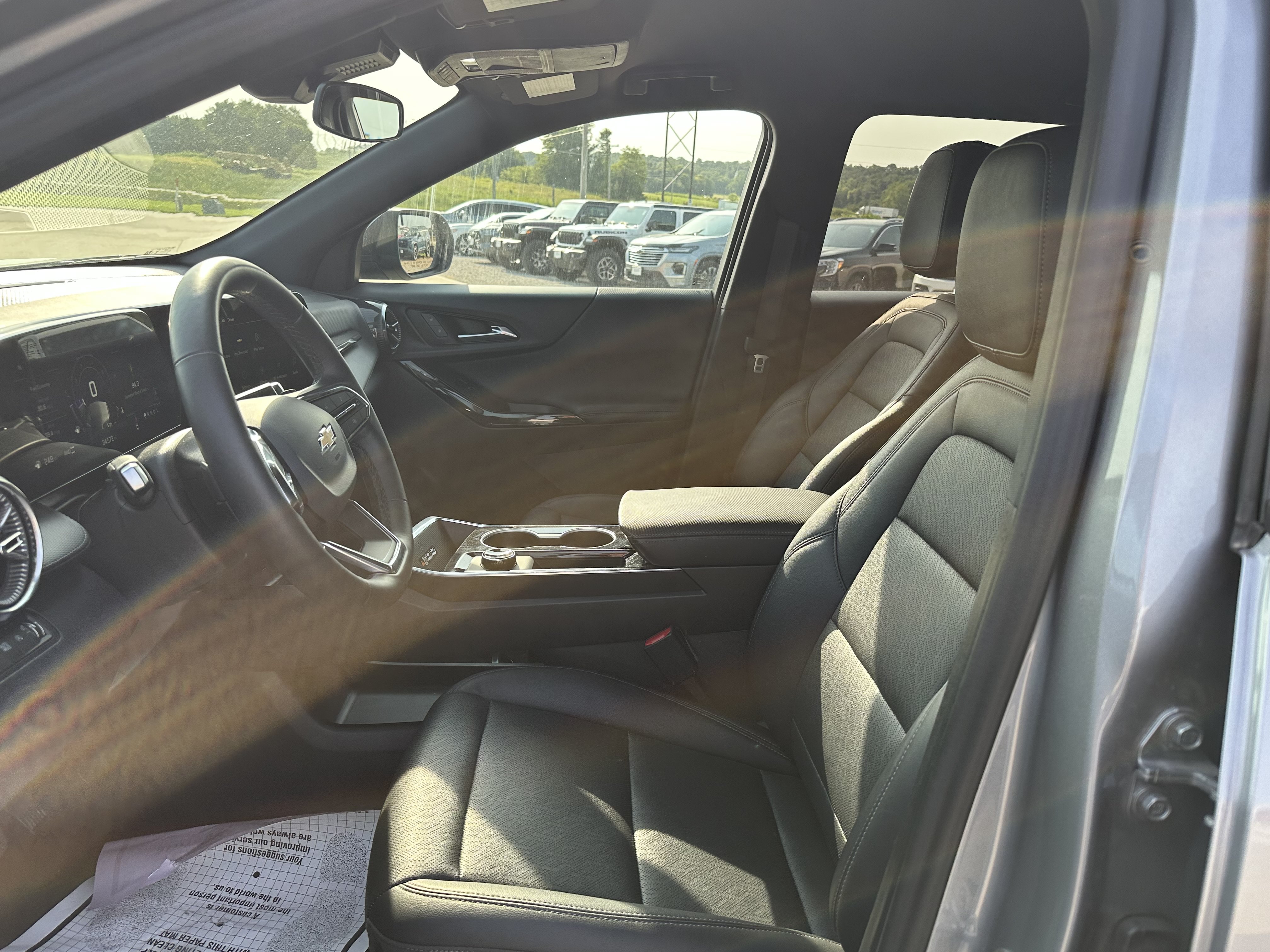 Certified 2026 Chevrolet Equinox LT w/ Convenience Package II AWD/4WD image 8