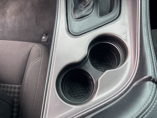 Used 2023 Dodge Challenger SXT RWD image 16