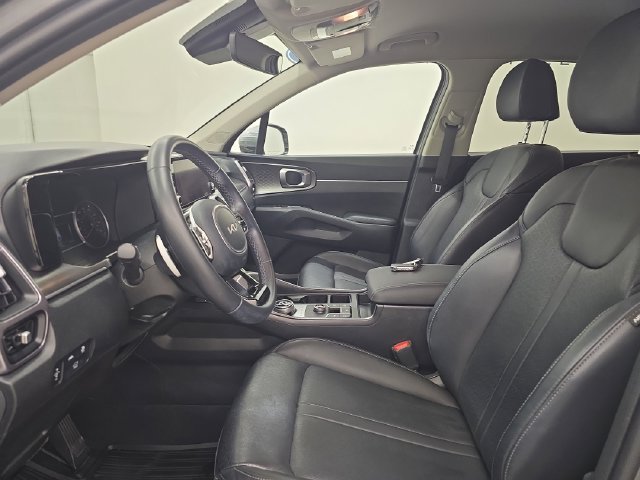 Used 2023 Kia Sorento EX FWD image 20