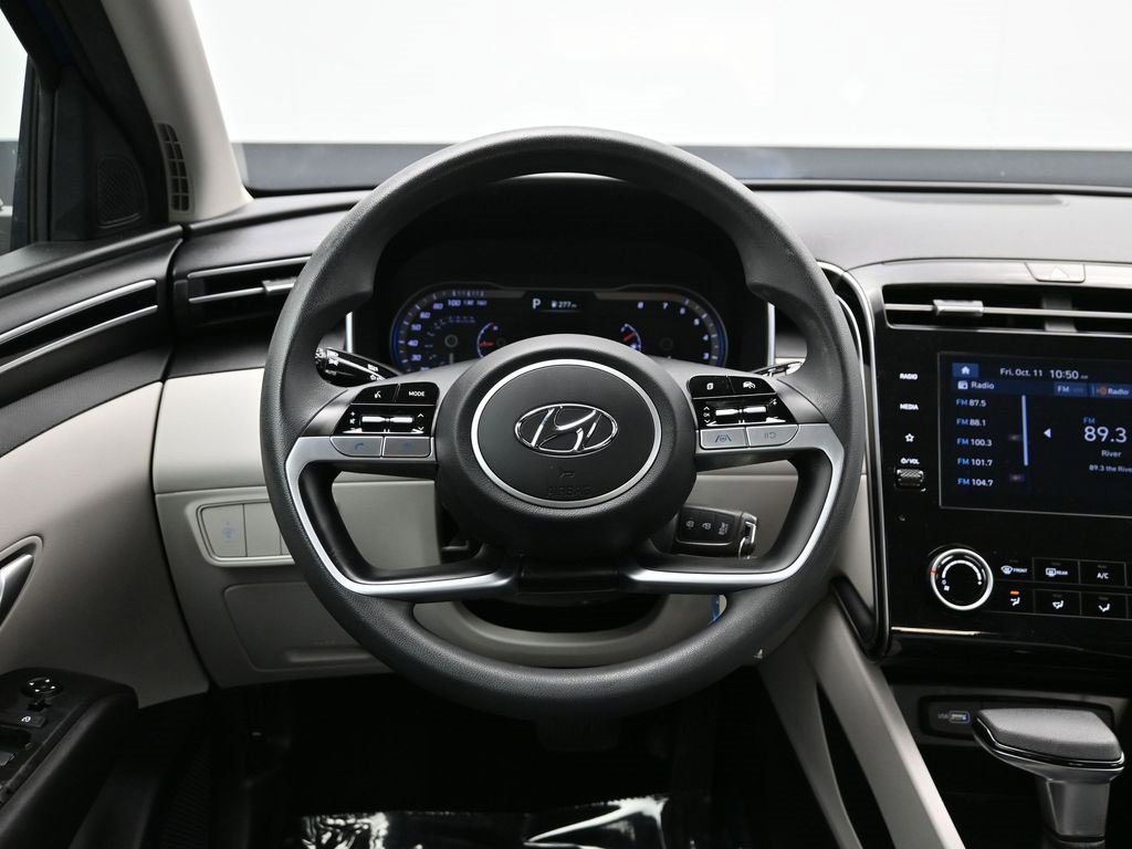 Used 2022 Hyundai Tucson SE image 43