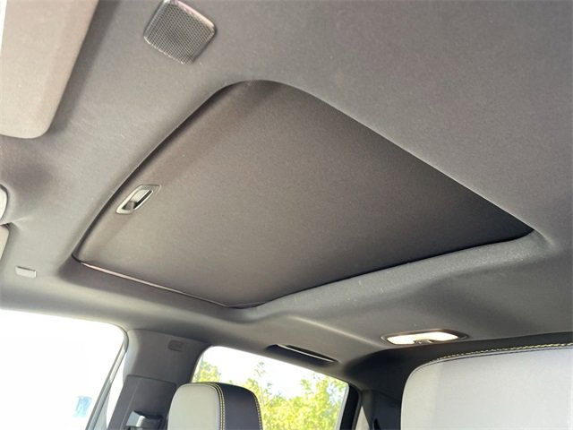 New 2025 Chevrolet Colorado ZR2 w/ Technology Package image 22