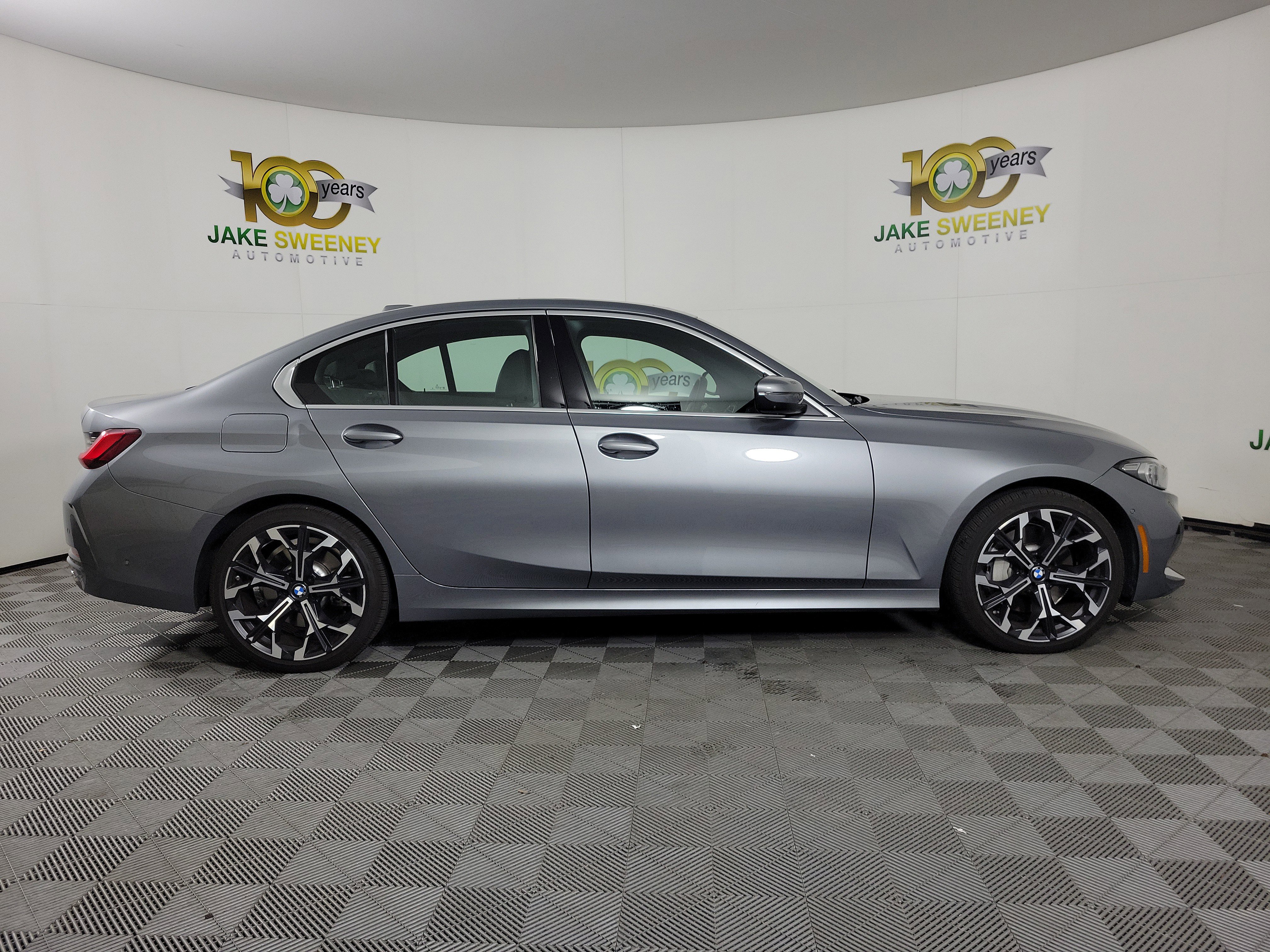 Certified 2025 BMW 330i xDrive Sedan w/ Premium Package image 8